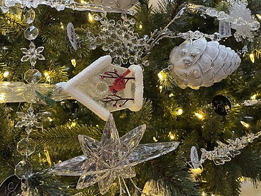 CRYSTAL SNOWFLAKE ORNAMENT 4.75\"