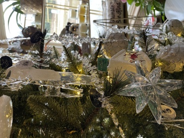 10\" ICICLE ORNAMENT